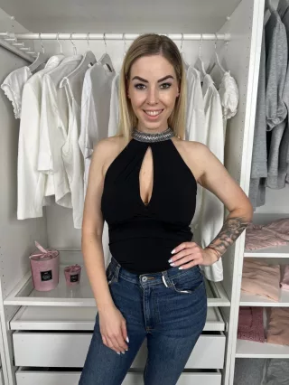   ÚJ New Look (S) Fekete Nyakánál Díszköves, Mellnél Kivágott Rugalmas Anyagú Body