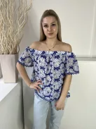Karen Millen (M) Fehér Kék Mintás, Ejtett Gumis Vállú Hímzett Szegélyes Felső