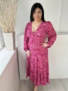 Gallery (L) Rózsaszín Anyagában Mintás, Mellnél Gombos Buggyos Ujjú, Fodros Aljú Ruha