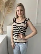 ÚJGallery (S) Drapp Fekete Csíkos, Fodros Vállú Kötött Felső