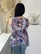Roman (M) Halványlila Lila Virágmintás, Elől Díszhajtásos Hátul Nyakban Gombos, Dupla Anyagú Felső