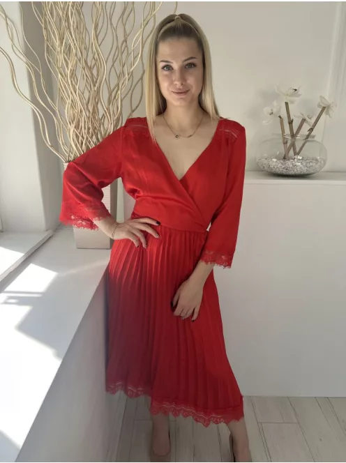 ÚJ Liquorish (M) Piros Mellnél Átlapolt, Szoknyarészén Pliszírozott Csipkebetétes, Oldalt Cipzáros Ruha