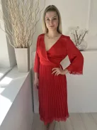 ÚJ Liquorish (M) Piros Mellnél Átlapolt, Szoknyarészén Pliszírozott Csipkebetétes, Oldalt Cipzáros Ruha