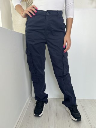   Bershka (S) Sötétkék Elől Gombos, Oldalt Zsebes Övtartós Nadrág