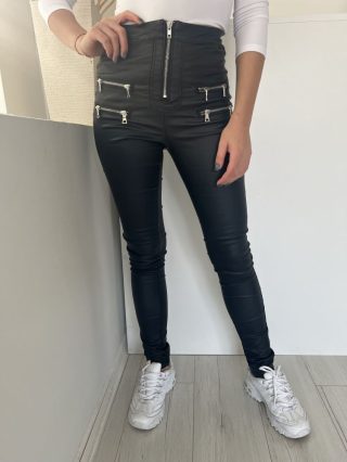   Pretty Little Thing (S) Fekete Elől Cipzáros, Díszzsebes Rugalmas Gumis Anyagú Nadrág