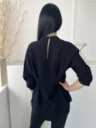 River Island (M) Fekete Hátul Nyakban Gombos Denevér Ujjú, Kerekített Aljú Felső