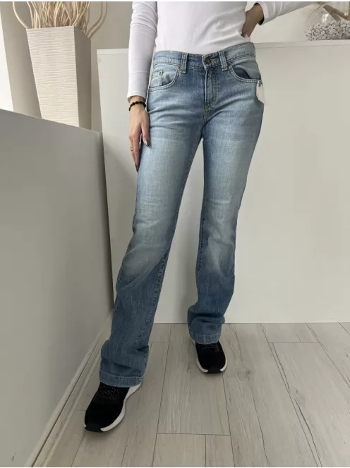 Bershka (S) Világoskék Elől Gombos, Zsebes Bőszárú, Farmer Nadrág