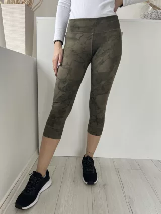   Reebok (S) Khaki Márvány Mintás, Gumisderekú Rugalmas Anyagú, Rövidszárú Nadrág