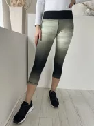 Adidas (S) Zöld-Khaki Fekete Gumisderekú Rövidszárú, Rugalmas Anyagú Nadrág