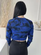  (M) Királykék Fekete Márvány Mintás Anyagában Bordázott, Rövidderkú Felső