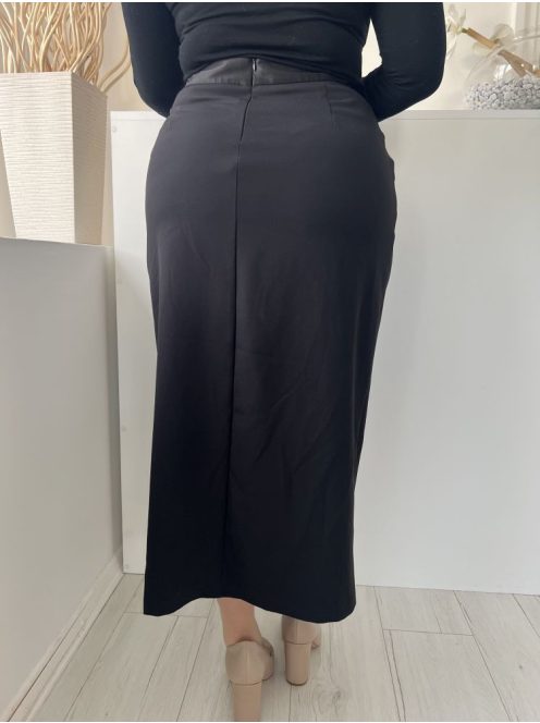 Rita Ora (M) Fekete Hátul Cipzáros, Elől Díszlapolású Sliccelt, Zsebes Szoknya