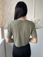 Adidas (XS) Khaki Feliratos, Kerek Nyakú Rövid Derekú, 100% Pamut Alapanyagú Felső