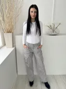 H&M (M) Szürke Elől Patentos, Oldalt Zsebes Hátul Gumisderekú, Bőszárú Nadrág