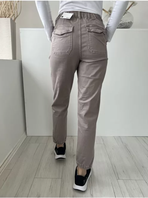 M&S (S) Szürke Elől Gombos, Zsebes, Hátul Gumisderekú Gumírozott Aljú, Alul Cipzáros Nadrág