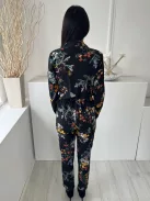  (M) Fekete Színes Virágos, Mellnél Átlapolt Gumisderekú, Galléros Overál