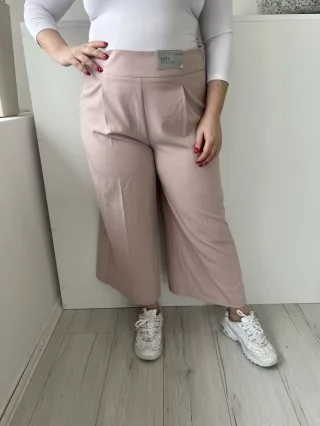   ÚJ Roman (L) Púder Oldalt Cipzáros, Elől Ráncolt Bőszárú Nadrág