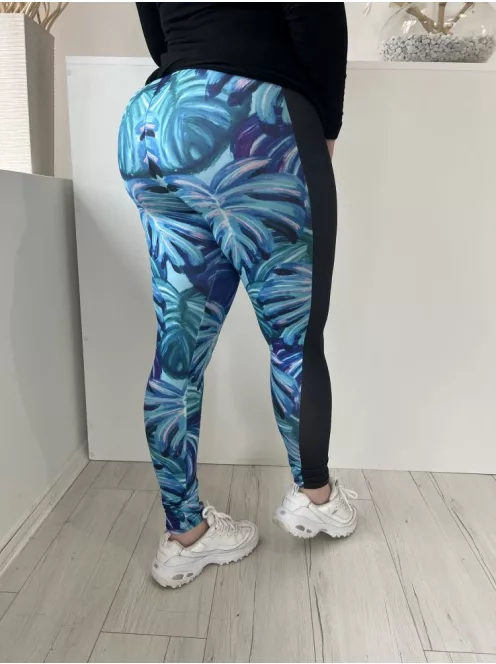  (XL) Fekete-Kék Levélmintás, Oldalt Fekete Csíkos Gumisderekú Nadrág