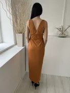 ÚJ Boohoo (XS) Aranybarna Mellnél Átlapolt, Derékban Szabott Elől Magasan Sliccelt Ruha