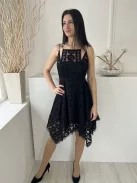 Free People (XS) Fekete Anyagában Csipkés, Bélelt, Hátul Cipzáros Hátul Nyitott, Pántos, Aszimmetrikus Aljú Ruha