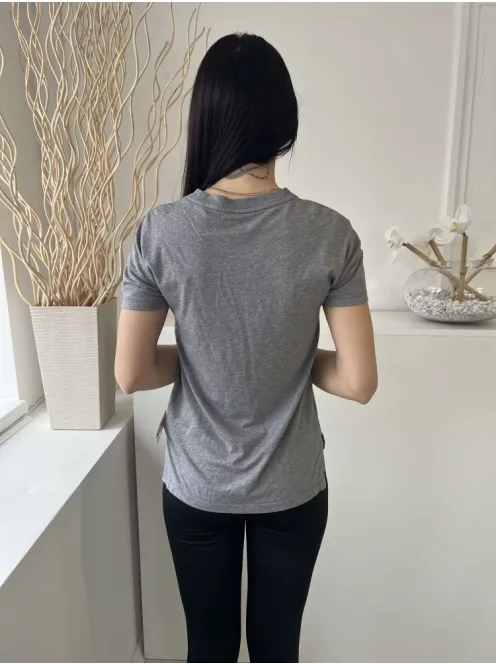 Nike (XS) Szürke Mellnél Zsebes, Oldlat Sliccelt Kerek Nyakú, 42% Pamut Alapanyagú Felső