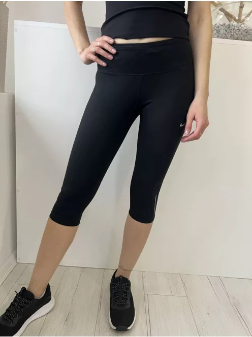 Nike (S) Fekete Belül Összehúzható, Megkötős Hátul Zsebes, Térd Nadrág