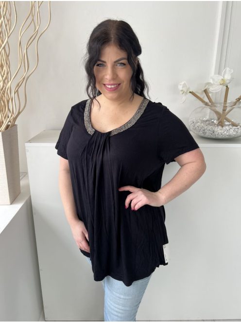 ÚJ Savoir (XXL) Fekete Nyakánál Díszgyöngyös Rugalmas Anyagú Felső