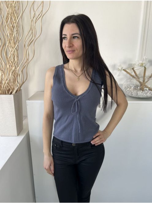 ÚJ Hollister (M) Szürkéskék Anyagában Bordázott Nyakban Díszfűzős Felső