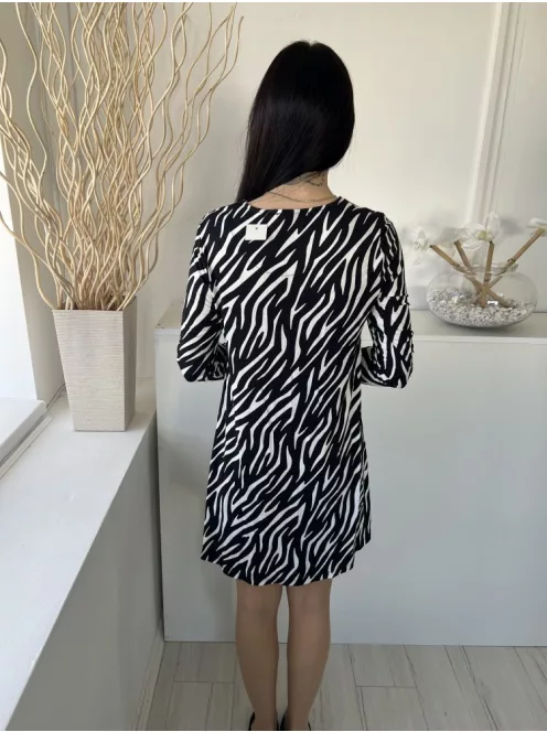 ÚJ F&F (M) Fehér Fekete Zebracsíkos Rugalmas Anyagú Ruha