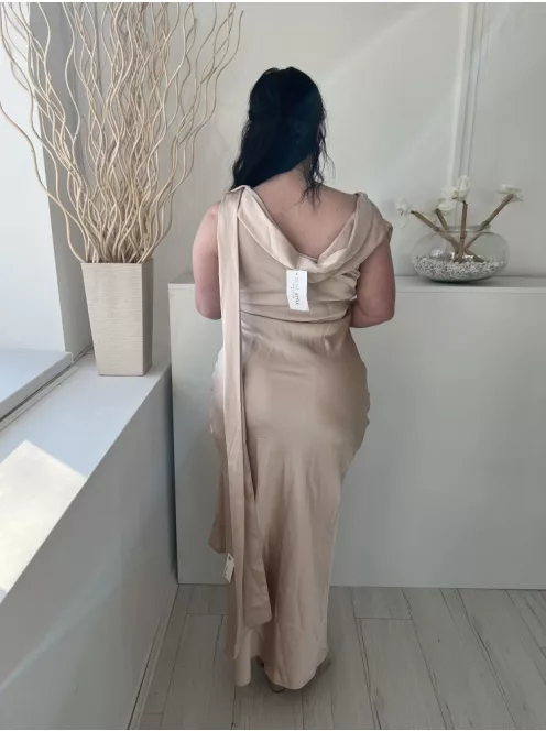 ÚJ In The Style (M) Púderszínú Oldalt Cipzáros, Vállán Díszmegkötős Fényes Anyagú Ruha