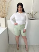  (L) Menta Elől Kapcsos, Övtartós Zsebes Rövidnadrág