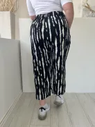 George (L) Fekete Fehér Mintás, Hátul Gumisderekú Derékban Megkötős, Bőszárú, Zsebes Nadrág