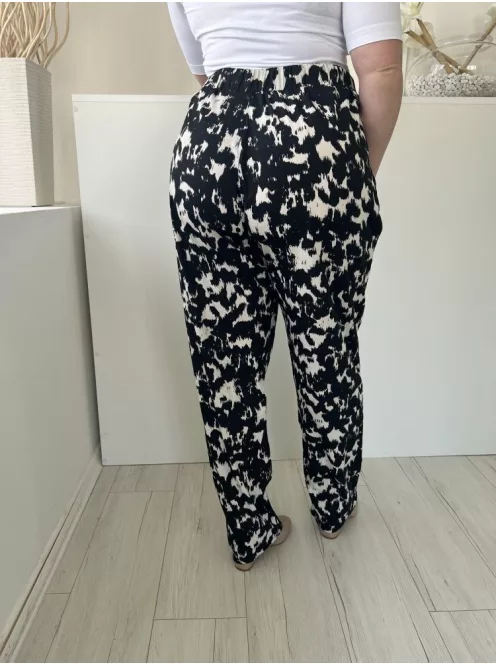  (L) Fekete Fehér Mintás, Gumisderekú Zsebes Nadrág