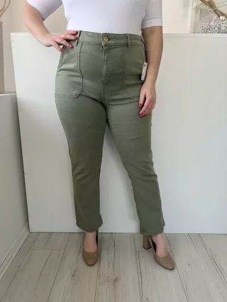 F&F (L) Khaki Elől Gombos, Zsebes Övtartós Nadrág