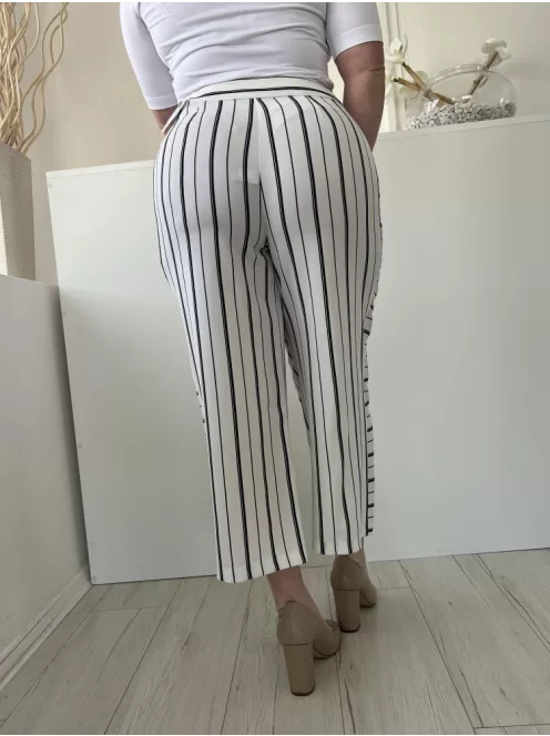 ÚJ F&F (L) Fehér Fekete Csíkos, Elől Kapcsos Zsebes, Bőszárú Nadrág