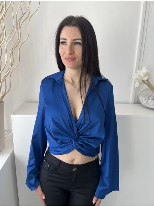 ÚJ Chi Chi (M) Királykék Alul Csavart, Rövid Fazonú Galléros, Fényes Anyagú, Oldalt Cizáros Felső