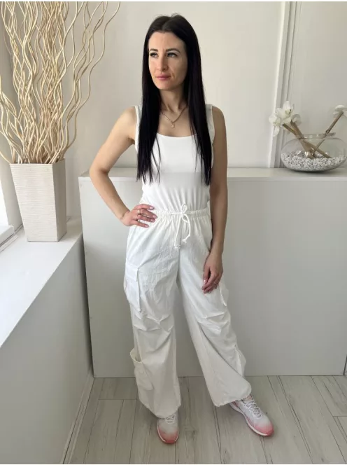 Shein (S) Fehér Derékban Összehúzható, Oldalt Zsebes Enyhén Áttetsző Nadrág