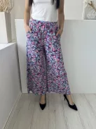 French Connection (XS) Kék Pink-Fehér Virágos, Gumisderekú Zsebes, Bőszárú Nadrág