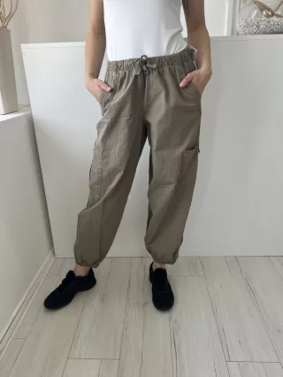   Primark (S) Khaki Derékban Összehúzható, Megkötős Oldalt Zsebes, Gumírozott Aljú, 98% Pamut Nadrág