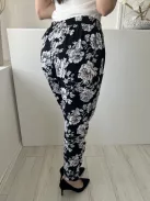 ÚJ F&F (M) Fekete Fehér Virágos, Elől Kapcsos Hátul Gumisderekú, Megköthető Nadrág