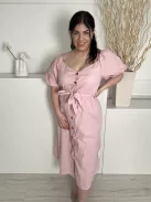 In The Style (L) Pasztell Rózsaszín Elől Végig Gombos, Derékban Megkötős Gumírozott Vállú, 13% Len és 87% Pamut Ruha