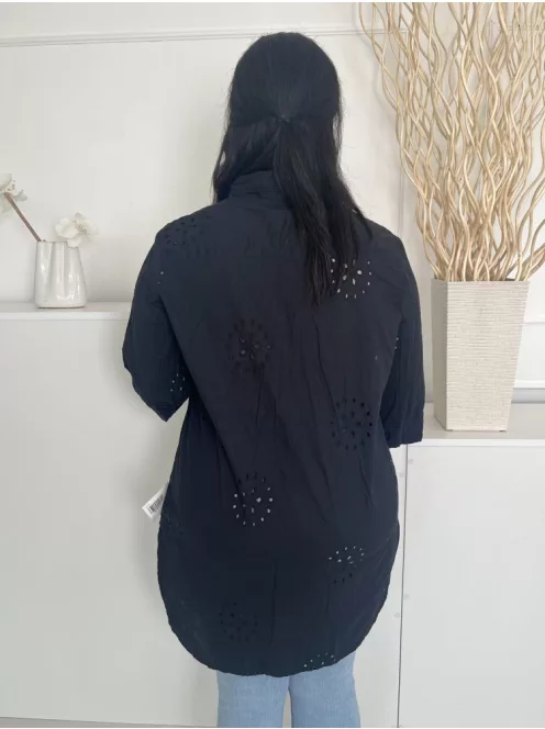 Papaya (L) Fekete Elől Végig Gombos, Mellnél Zsebes Lyukacsos Mintás, 100% Pamut Felső