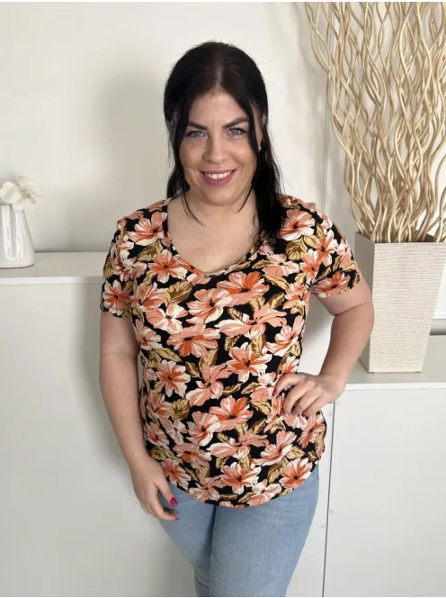 Nutmeg (L) Fekete Virágos, Kerek Nyakú 50% Pamut Alapanyagú Felső