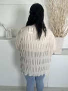 Friful (L) Drapp Elől Végig Gombos, Anyagában Mintás Áttetsző, Bélés Nélküli, Oldalt Sliccelt Felső