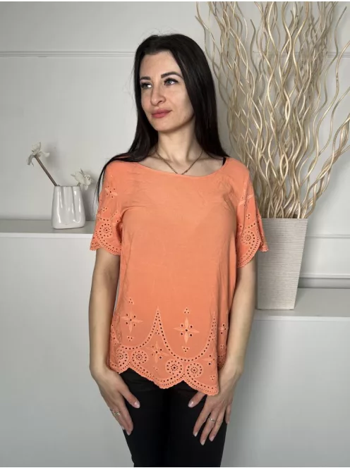 Papaya (M) Narancs Anyagában Lyukacsos, Csónak Nyakú Mellbevarrásos, Hullámos Szegélyű Felső