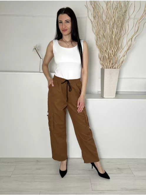 Shein (M) Barna Derékban Összehúzható, Megkötős Oldalt Zsebes, Bőszárú Nadrág