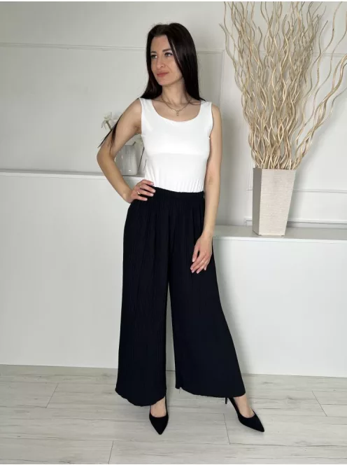  (M) Fekete Anyagában Csíkos, Gumisderekú Bőszárú Nadrág