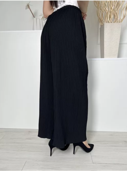  (M) Fekete Anyagában Csíkos, Gumisderekú Bőszárú Nadrág