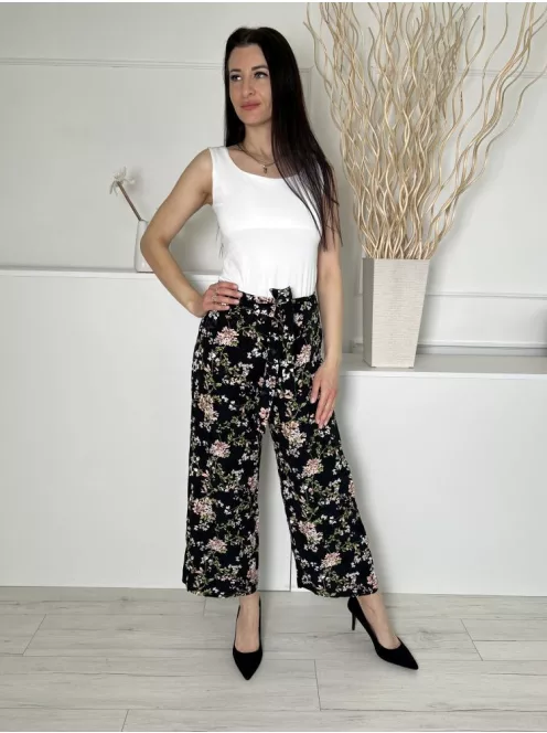 New Look (M) Fekete Színes Virágos, Hátul Gumisderekú Derékban Megkötős, Bőszárú Nadrág