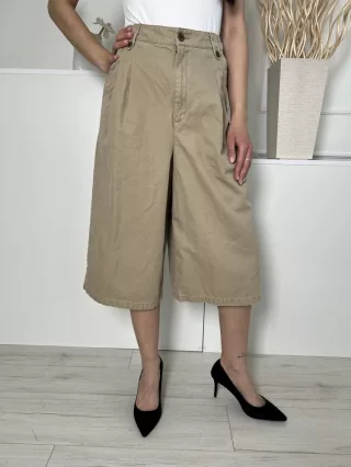 GAP (M) Homokszínű Elől Gombos, Zsebes Bőszárú Nadrág