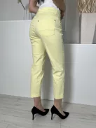 Bianca (M) Sárga Elől Gombos, Zsebes Övtartós, Szűkített Szárú Nadrág